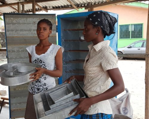 KEEP/ ULO-UK Donates Oven to Girls Forum